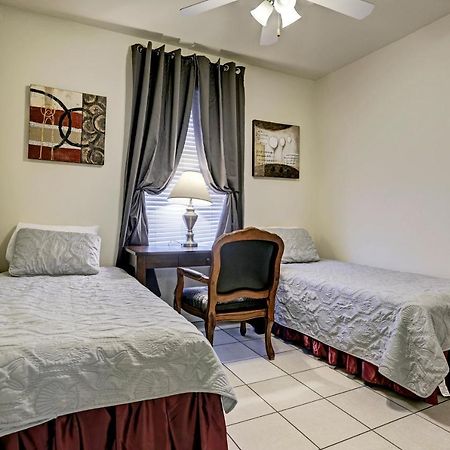 Villa Corporate 2 Bedroom Suite Furnished Condo Houston Eksteriør bilde