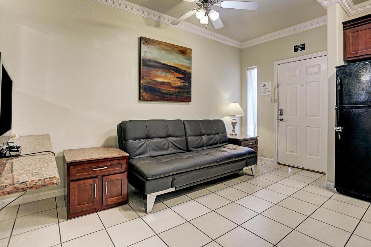 Villa Corporate 2 Bedroom Suite Furnished Condo Houston Eksteriør bilde